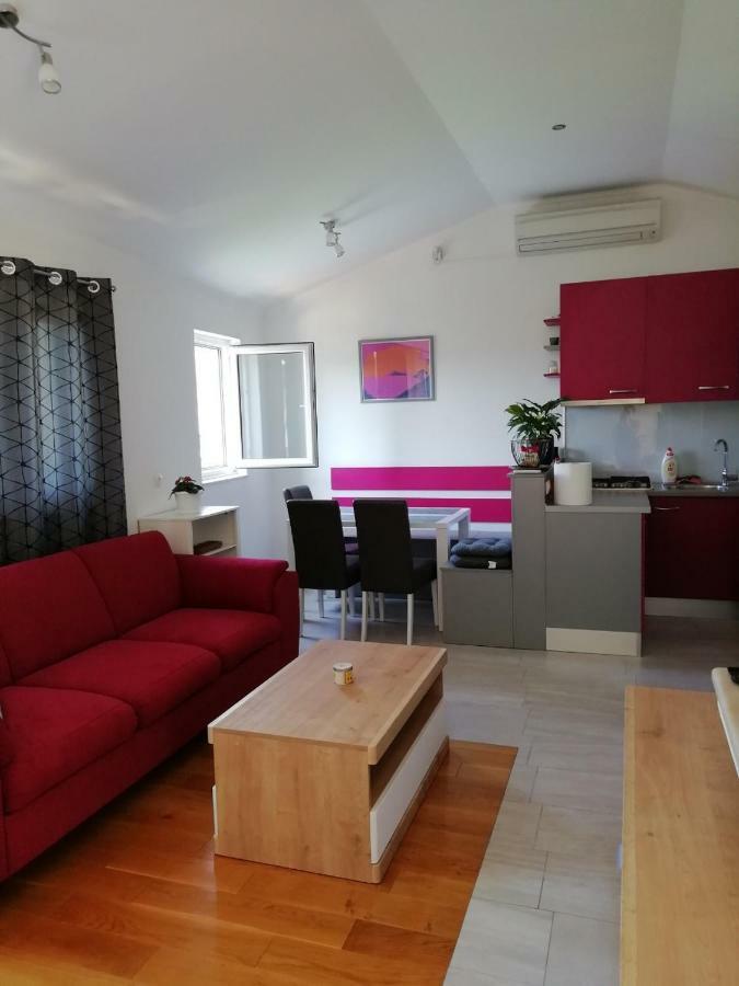 Apartments Hana Govedari Exterior photo